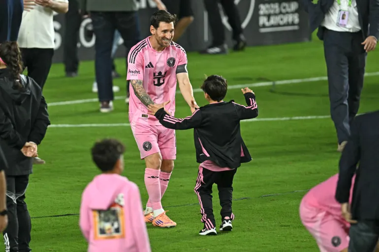 Lionel Messi reacts.