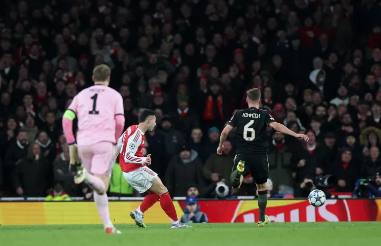 Arsenal's Gabriel Martinelli scores their third goal