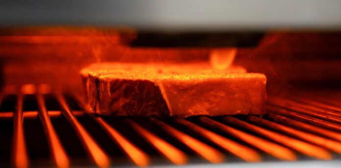 China imposes curbs on beef imports to protect domestic industry