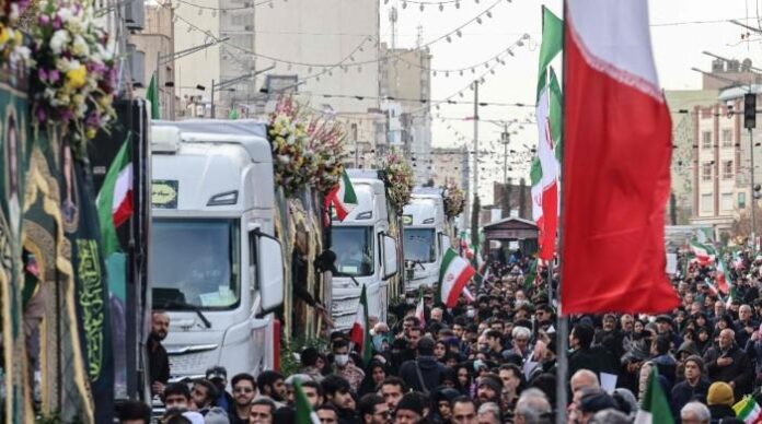 Iran warns neighbours it could strike US bases if Washington intervenes in protests