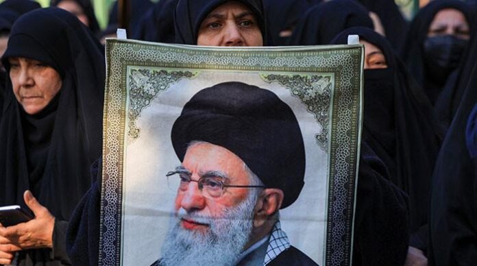 Trump welcomes Iran move on mass executions as turmoil eases