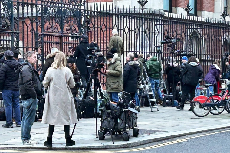 Reporters outside the Royal Courts of Justice in London on Monday. 