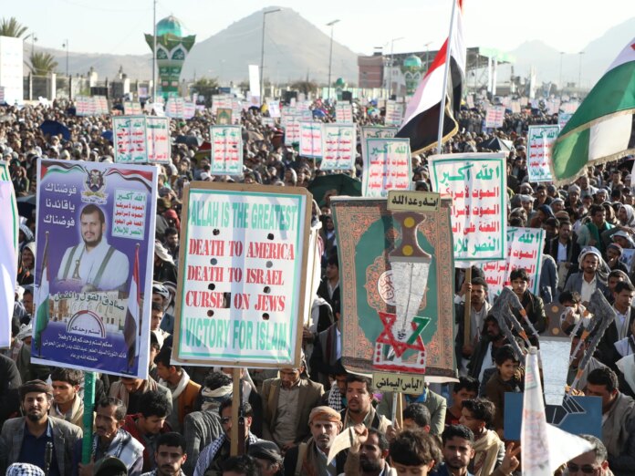 Is the Yemeni government getting ready to attack the Houthis? | Houthis News