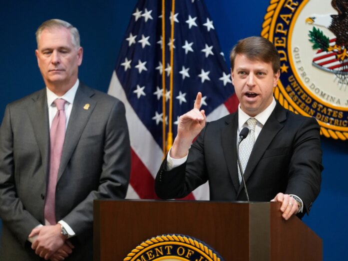 US authorities arrest 18-year-old accused of plotting ISIL-inspired attack | Crime News