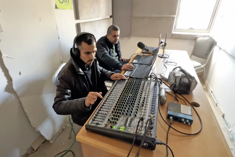 A team of 12 used to work on Zaman FM, but now just five part-time volunteers help run the station.