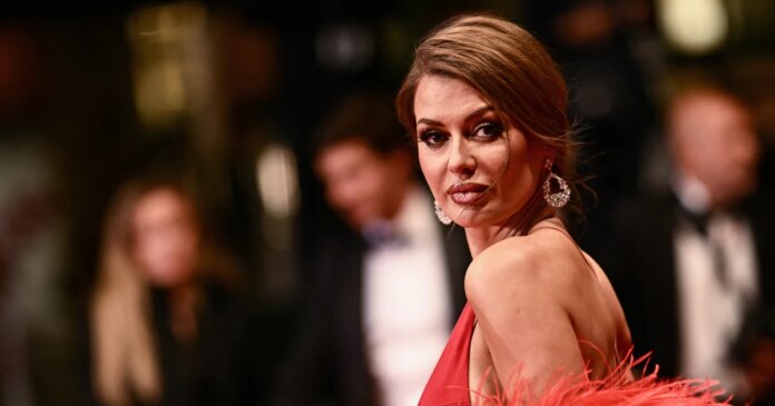 The celebrity influencers warning Russians might 'snap'