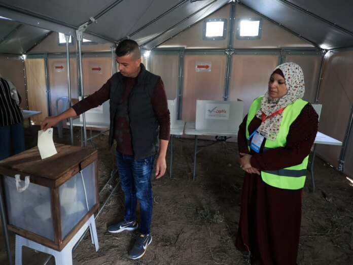 Gaza area votes in first municipal election in 20 years | Gaza News