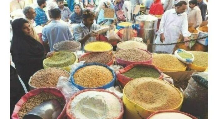 AC conducts surprise inspection in Panyala Bazaar, enforces price regulations