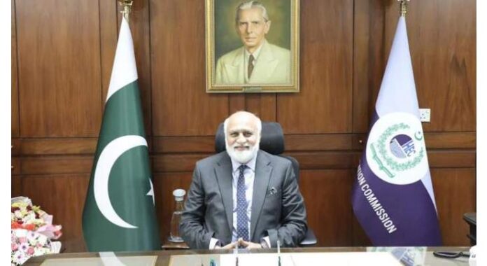 Higher Education Commission (HEC) Chairman Prof Dr Niaz Ahmad Akhtar visits University of Agriculture Faisalabad (UAF)