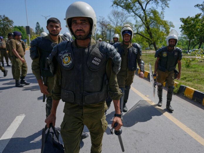 New tensions emerge before US-Iran war ceasefire talks in Pakistan | Donald Trump News