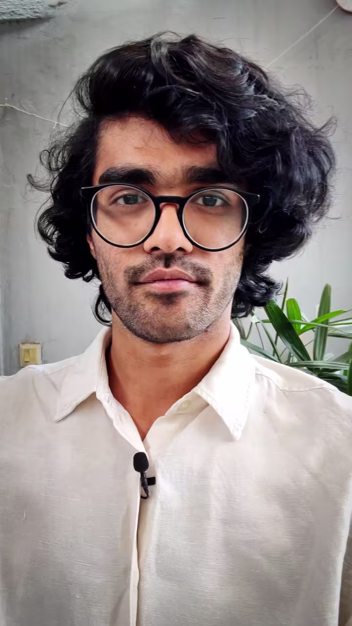 Strait of Hormuz sailor makes long journey home