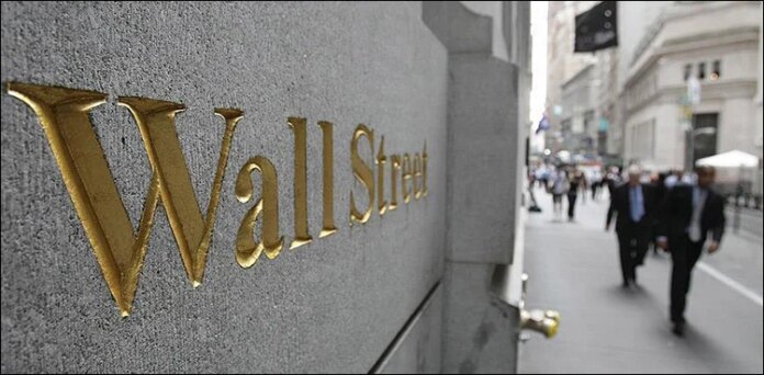 War is over for Wall Street, while oil drags down bonds and gold