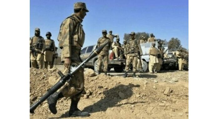 Speakers pay tribute to Pakistan armed forces