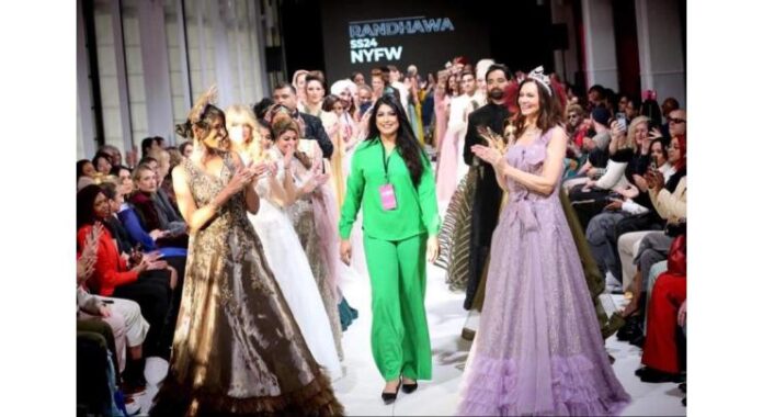 Internationally acclaimed fashion designer and stylist Amna Inam has arrived in Pakistan