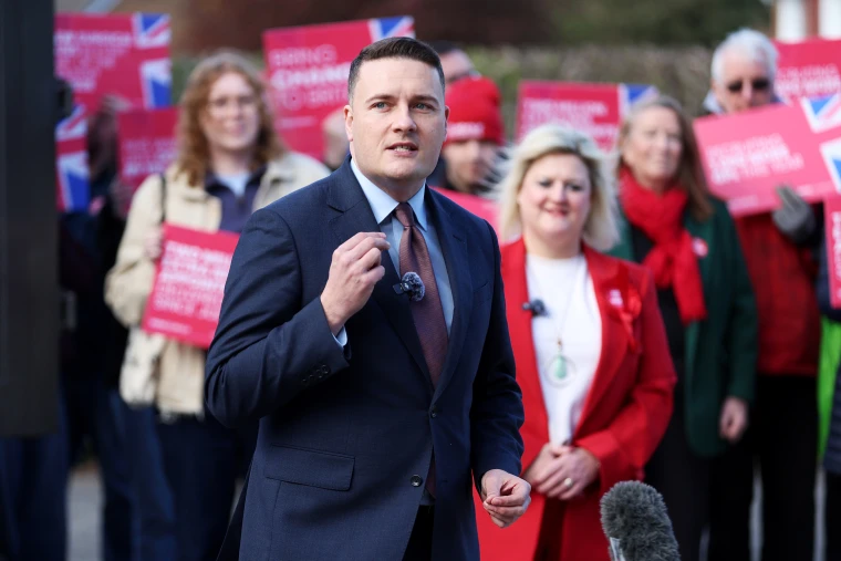 Wes Streeting Launches NHS Day Action In Runcorn
