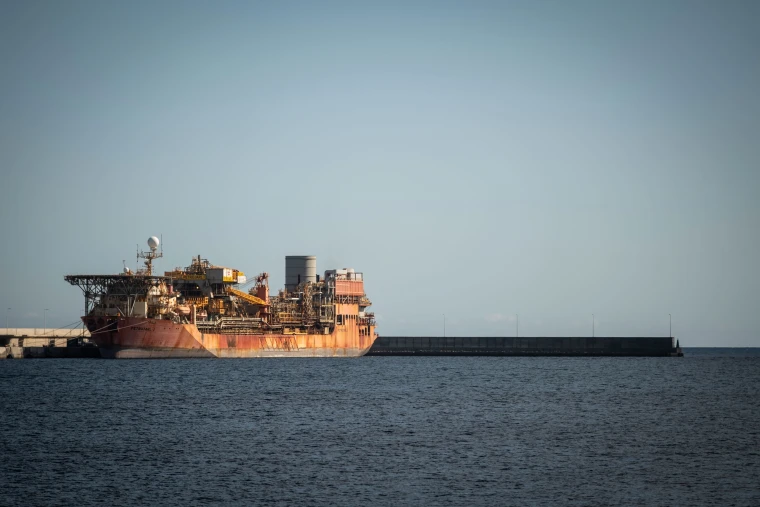 Global media gather at Tenerife port over suspected hantavirus case arrival