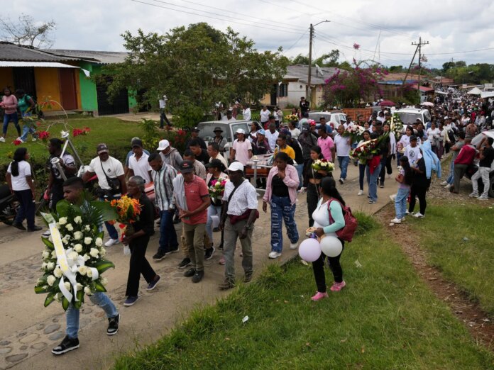Red Cross says people displaced by conflict in Colombia doubled last year | Conflict News
