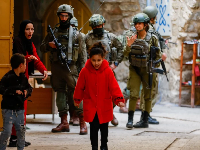Shoot Palestinians, not settlers: Israeli general exposes double standard | Israel-Palestine conflict News