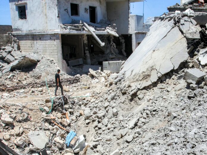 Israeli air strikes on Lebanon continue despite US-Iran deal | Israel attacks Lebanon News