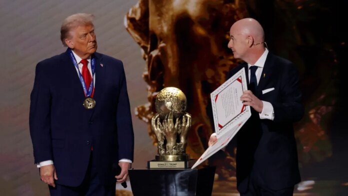 The US border runs straight through the World Cup | Football