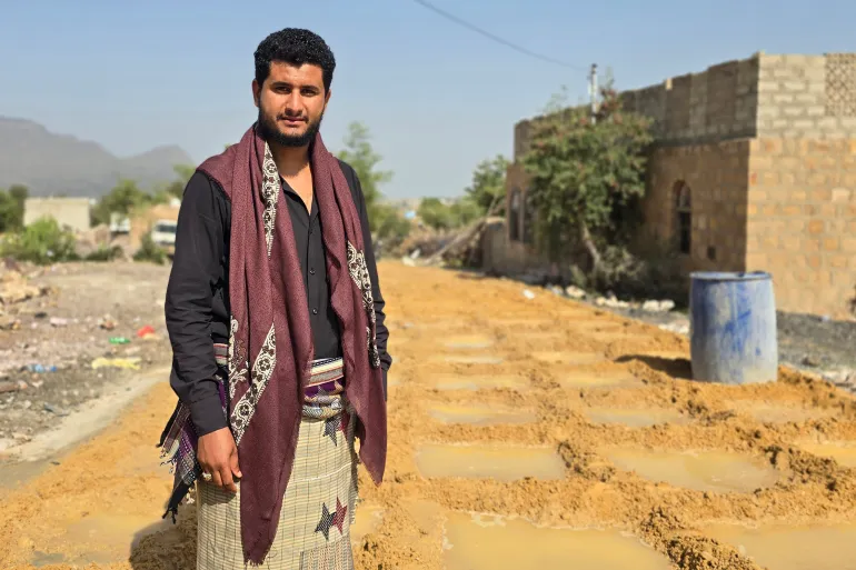 Ahmed Fuad, 26, who has voluntarily led the initiative over the last two months, successfully widened and poured 124 meters of road.