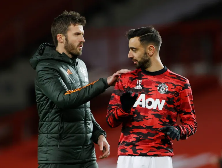Manchester United’s Bruno Fernandes, right, previously worked with Michael Carrick when he was the club’s assistant manager in 2020