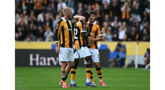 Hull City shock Manchester United in Premier League opener