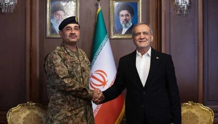 CDF Munir heads to Tehran as Iran threatens to halt Gulf oil trade over US super sanctions