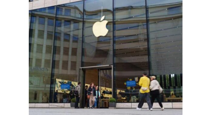 Apple reveals profits, taxes in Europe for first time