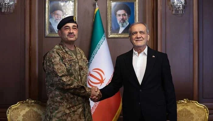 CDF Asim Munir meets with Iranian President Masoud Pezeshkian in Tehran. —ISPR/File