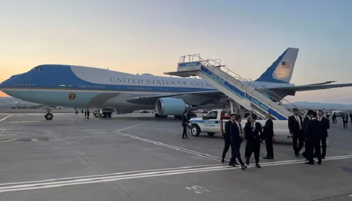 A catering truck is parked on the other side of Air Force One, before US President Donald Trumps departure from Ankara en route to Washington after his participation in the NATO leaders summit, at Ankara Esenboğa Airport in Ankara, Turkiye, July 8, 2026. — Reuters