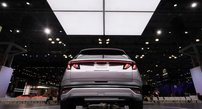 Hyundai lifts margin target, expands US hybrid lineup