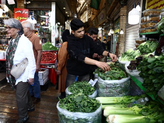 What to expect as Iran braces for new US economic measures amid war | Business and Economy News