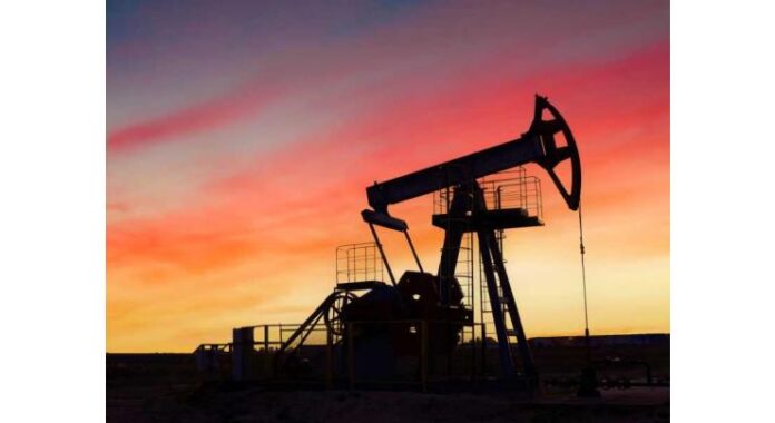 Brent holds above $100 amid supply concerns
