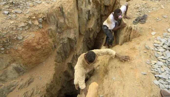 Sudan gold mine collapse kills at least 60: survivors