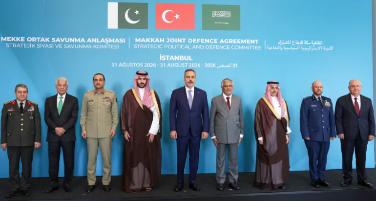 Turkey's Foreign Minister Hakan Fidan, Pakistan's Deputy Prime Minister and Foreign Minister Mohammad Ishaq Dar, Saudi Arabia's Foreign Minister Prince Faisal bin Farhan Al Saud, Turkey's Defence Minister Yasar Guler, Turkish Chief of General Staff General Selcuk Bayraktaroglu, Pakistan's Chief of Defence Forces and Chief of Army Staff Field Marshal Asim Munir, Pakistan's Defence Minister Khawaja Muhammad Asif, Saudi Arabia's Defence Minister Prince Khalid bin Salman, and Saudi Arabia's Chief of General Staff General Fayyadh bin Hamed Al-Ruwaili pose before the first committee meeting under the joint defence accord, the "Mecca Joint Defence Agreement", in Istanbul, Turkey, August 31, 2026. REUTERS/Murad Sezer