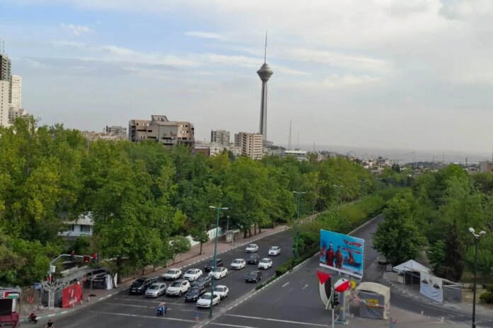 Iranians stock up on food and medicine as fears of new US fighting grow | US-Israel war on Iran News