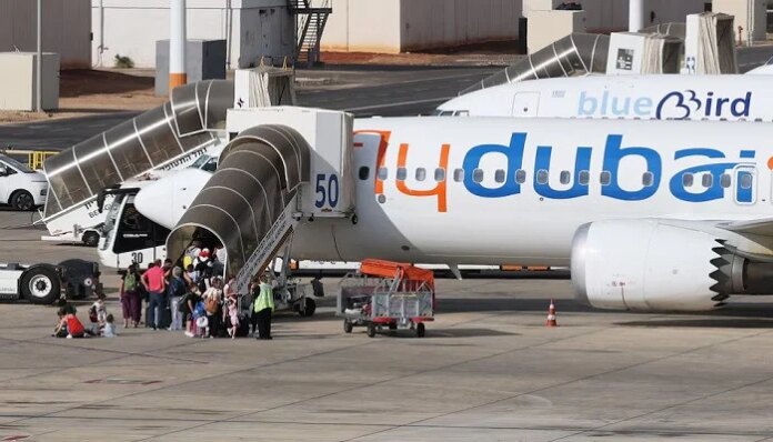 'Plumber' helped save plunging Flydubai plane after co-pilot attacked captain: Trump