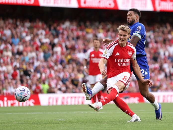 Arsenal come from behind to beat Chelsea 2-1 and maintain perfect start | Football