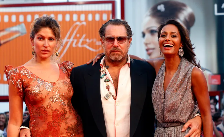 Director Julian Schnabel (C), screenwriter Rula Jebreal (R) and actress Stella Schnabel pose during the "Miral" red carpet event at the 67th Venice Film Festival September 2, 2010. REUTERS/Tony Gentile (ITALY - Tags: ENTERTAINMENT)