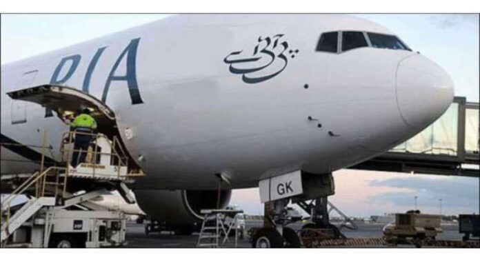 Passengers Evacuated After Report of Fire on PIA Flight Arriving in Jeddah from Karachi