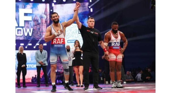 UAE’s Chimaev pins Woodley in 94 seconds at Moscow Wrestling Tournament