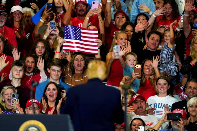 US President Donald Trump participates in a midterm election rally for Oklahoma Republican gubernatorial candidate Mike Mazzei at the Choctaw Event Center in Durant, Oklahoma, US, October 1, 2026. REUTERS/Nick Oxford